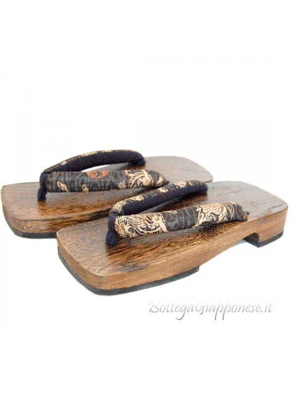 Geta wooden sandals dragon in the air