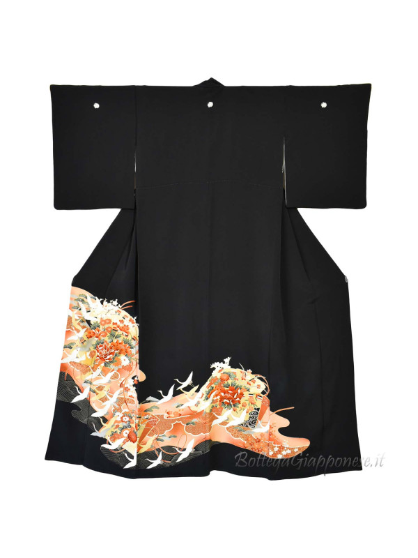 Kurotomesode kimono silk crane in flight
