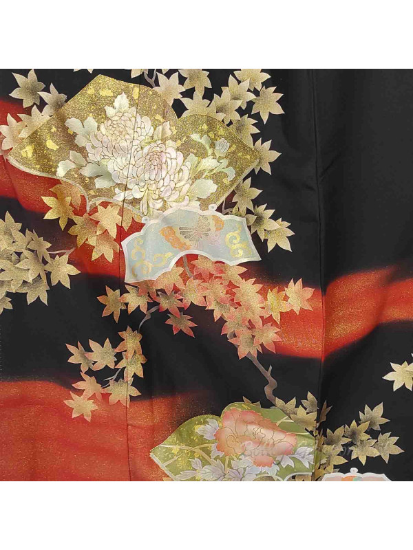 Kurotomesode momiji silk kimono