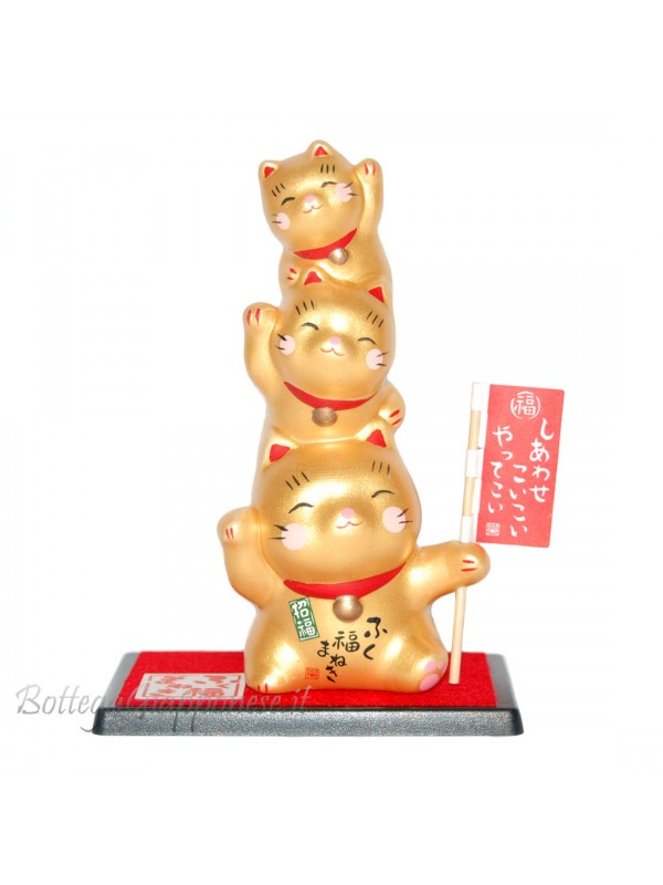 Maneki Neko three golden shiawase koi koi kittens